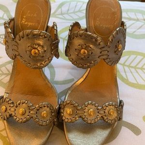 Jack Rogers Metallic Heels. Silver size 5.5